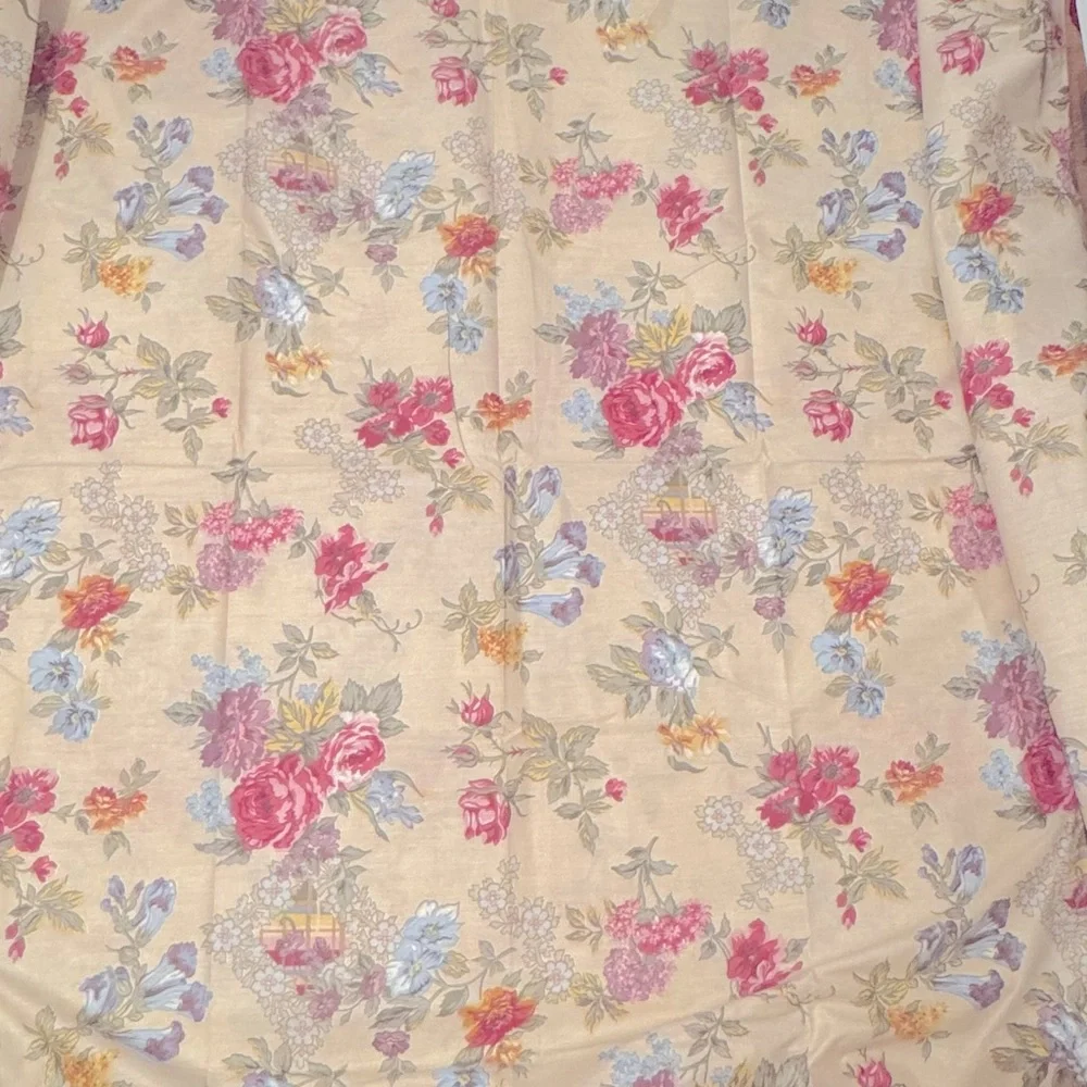Full size Floral Futon Cover/ Vintage